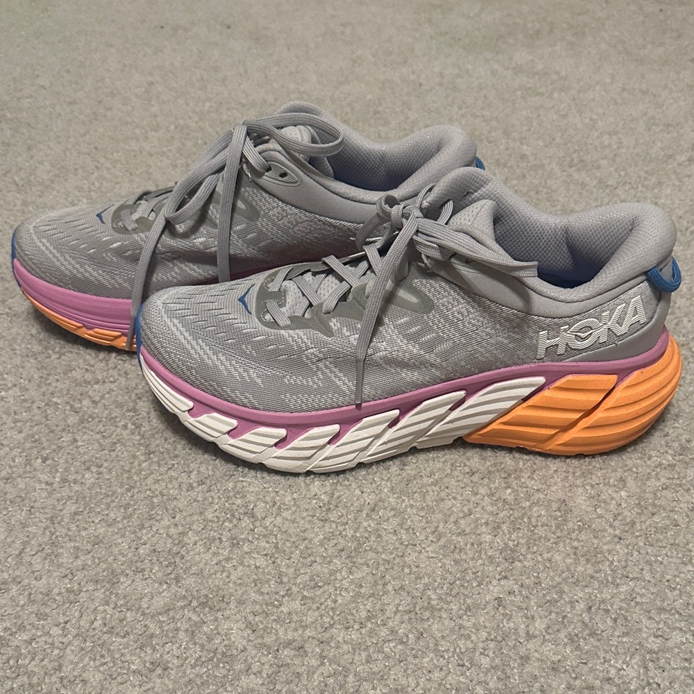 Hoka Shoes Women’s Shoe Size 8B